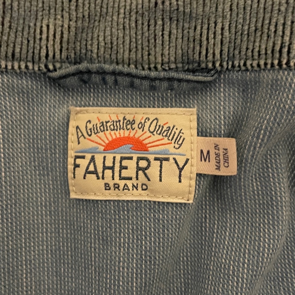 Faherty chambray denim jacket lightweight M blue - Picture 7 of 11